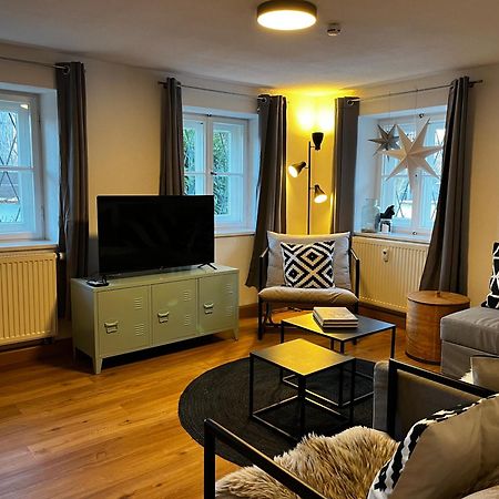 Ferienwohnung Gartenglueck トラウンシュタイン エクステリア 写真